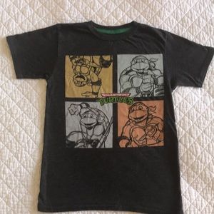 Teenage Mutant Ninja Turtles (Boys)T-Shirt Size 6